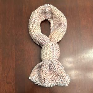 Modern Expressions Scarf